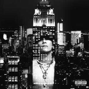 换夫妻是一间房还是两间
